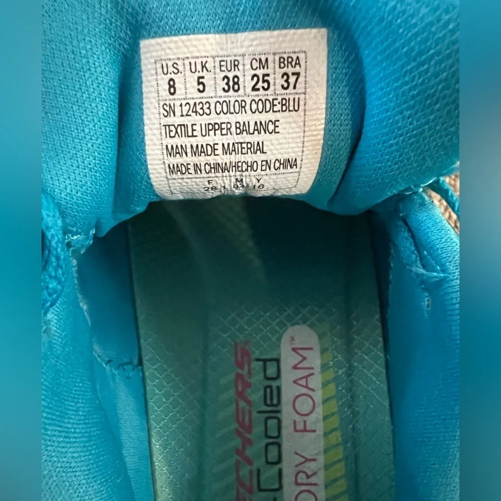 Skechers Women's Burst Fashion Sneakers Blue